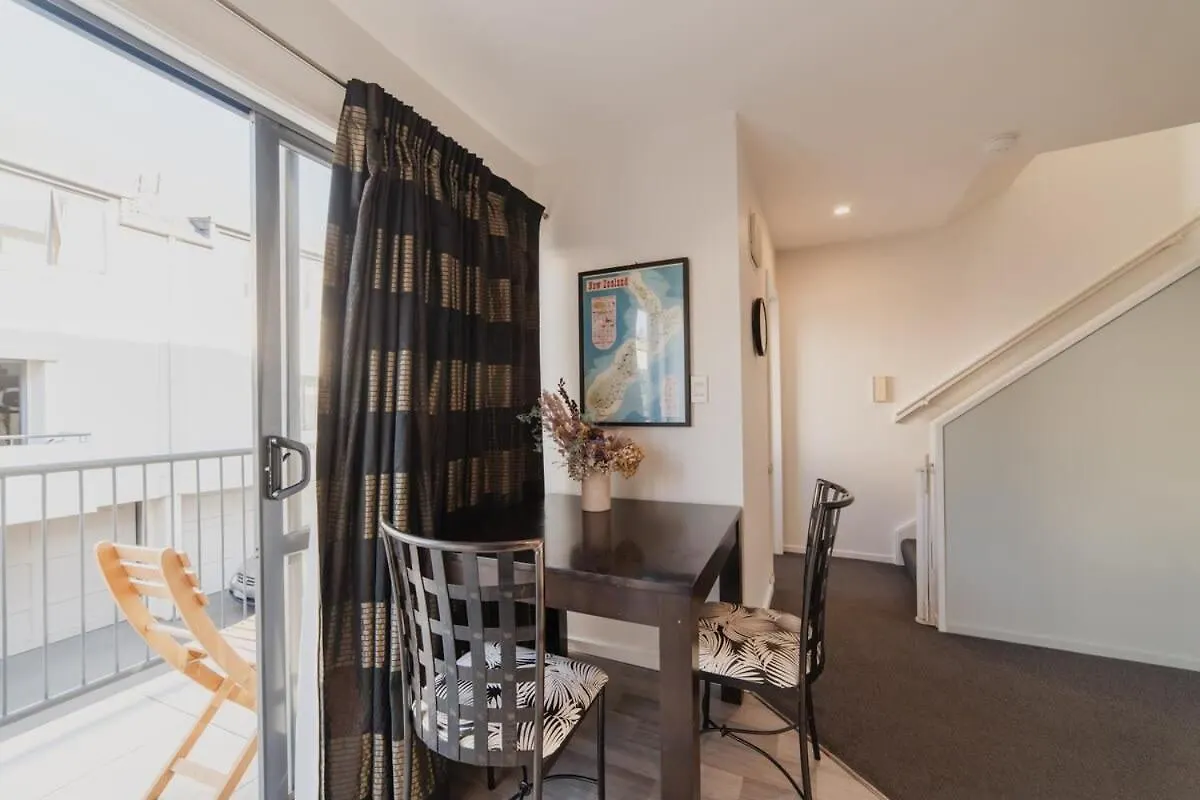 Quaint Worcester Quarters - 3Br Delight Christchurch Holiday home