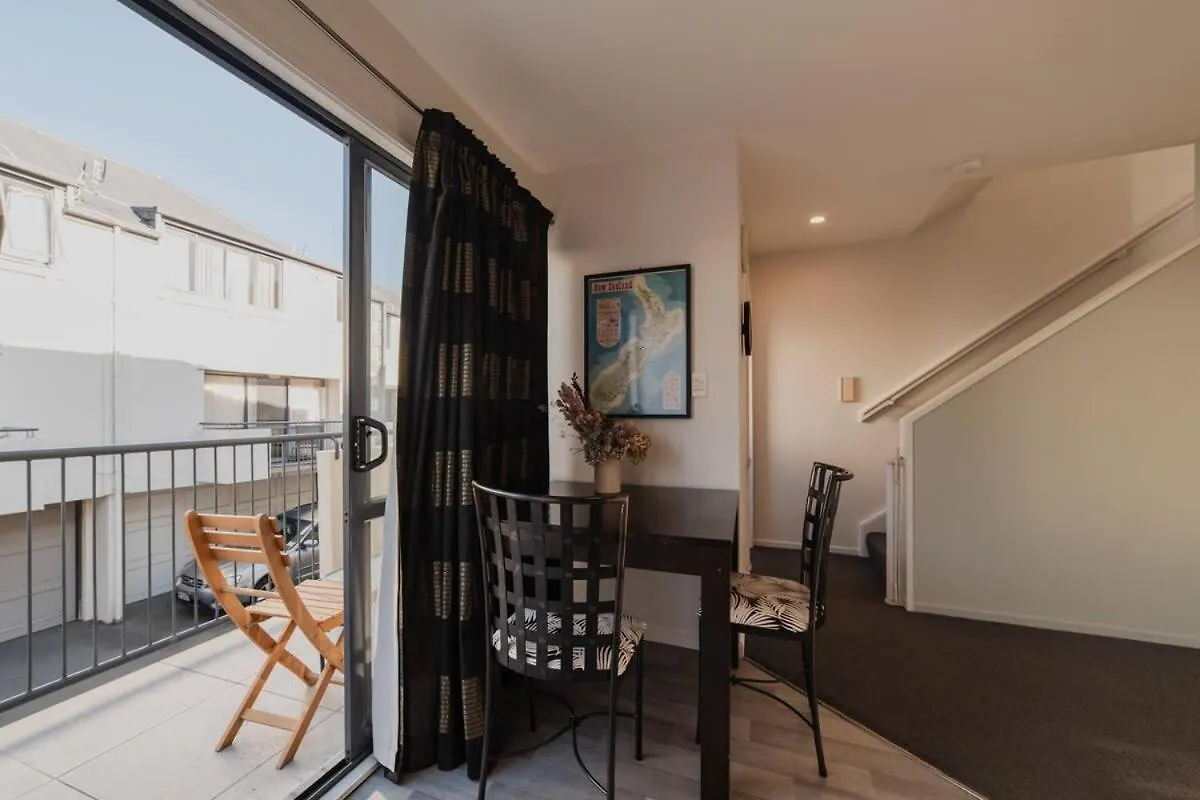 Holiday home Quaint Worcester Quarters - 3Br Delight Christchurch New Zealand