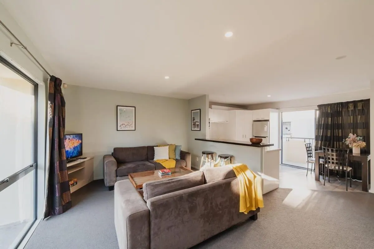 Quaint Worcester Quarters - 3Br Delight Christchurch Holiday home